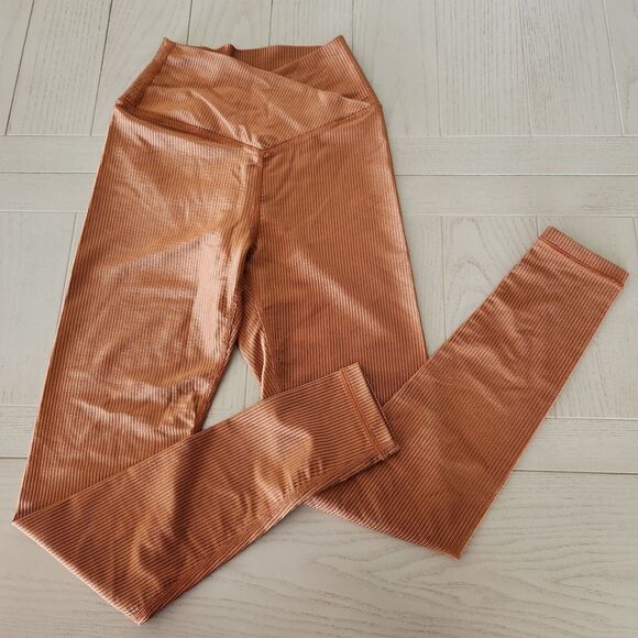 Offline By Aerie 7/8 Legging Hi Rise Rib Shine Womens Size Small Bronze - Picture 1 of 5